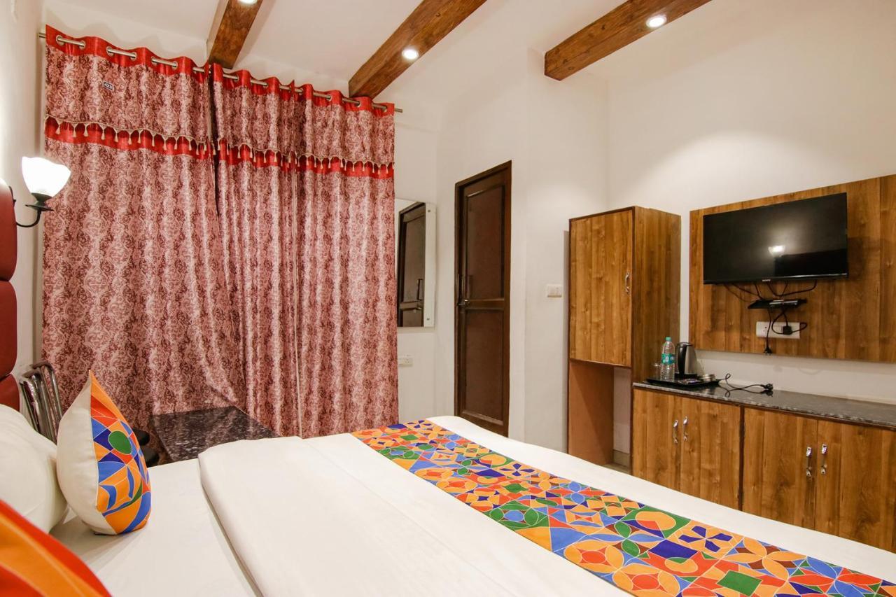 Fabhotel Grover Kangra Eksteriør billede